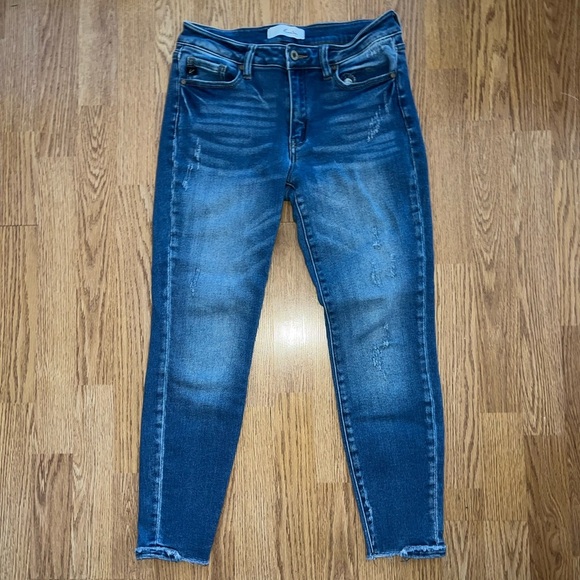 KanCan Jeans - Picture 2 of 5